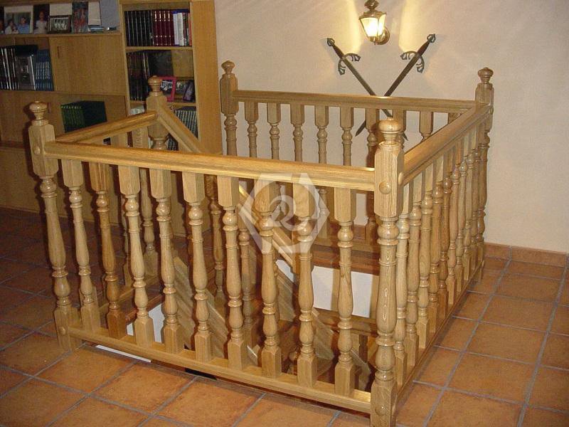 單軸車?yán)姷褚惑w機(jī)樣品